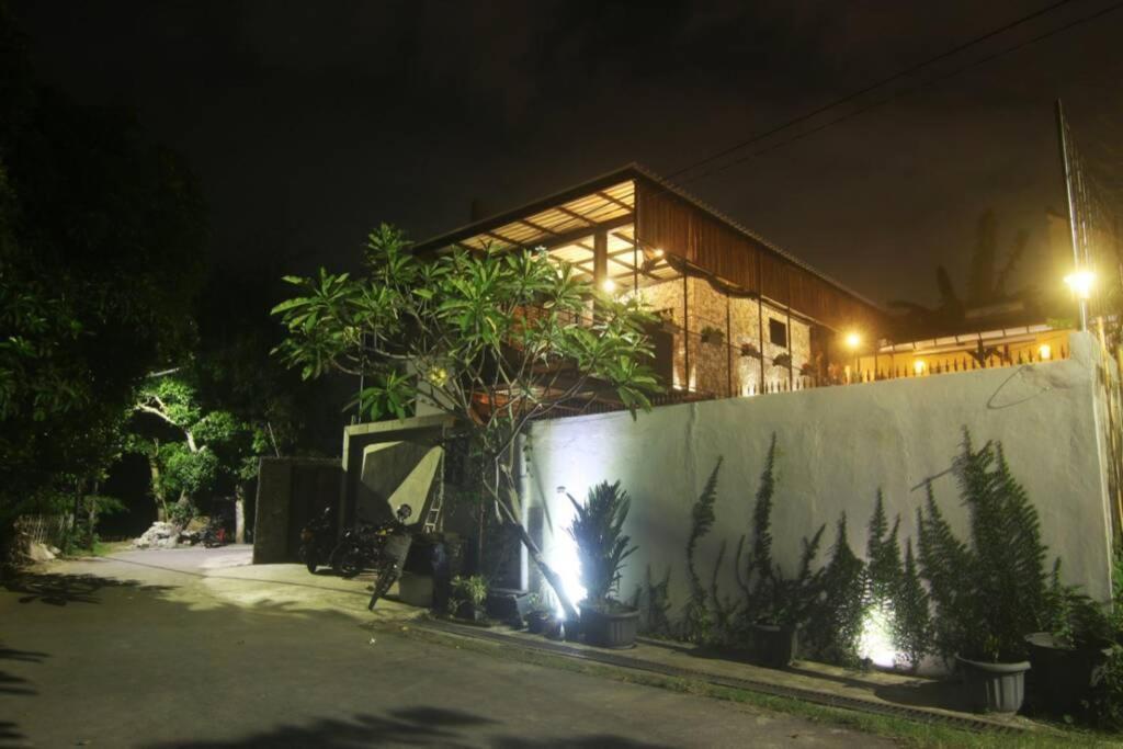 Villa Amalura I Yogyakarta Exterior photo